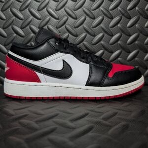 JORDAN 1 LOW GS "BRED TOE" 553560-161 size 4.5y